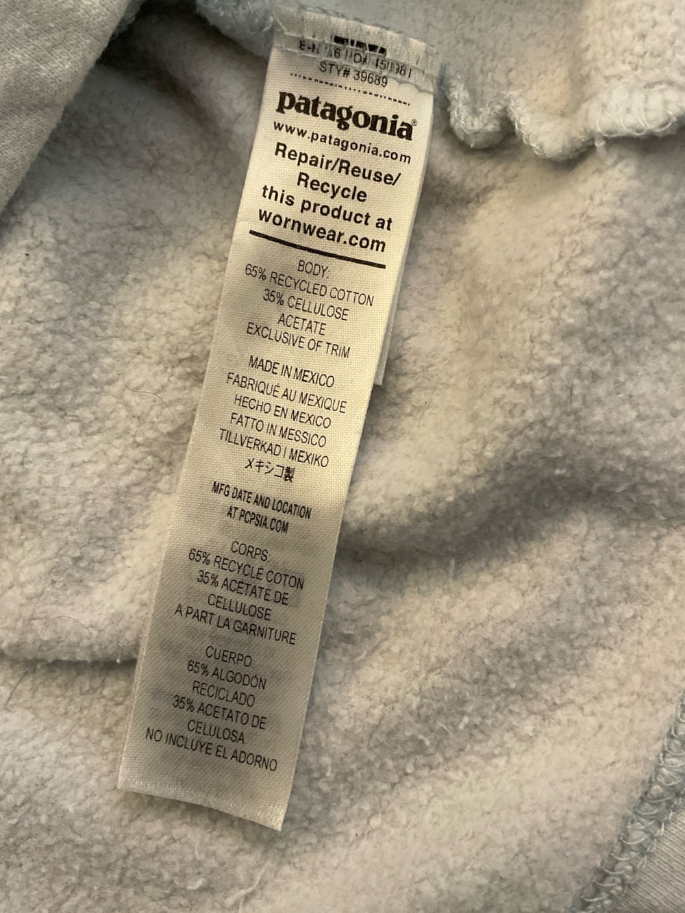 Patagonia Light Blue Crewneck Sweatshirt - Picture 8 of 14